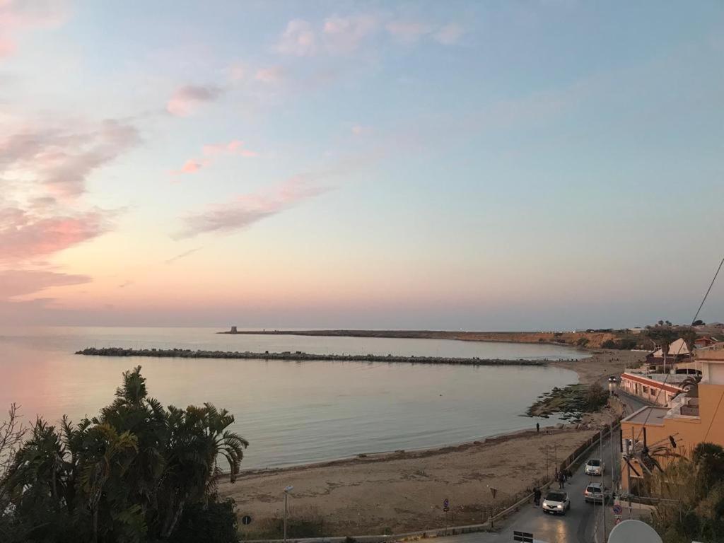 Appartamento Le Onde Terrasini Luaran gambar